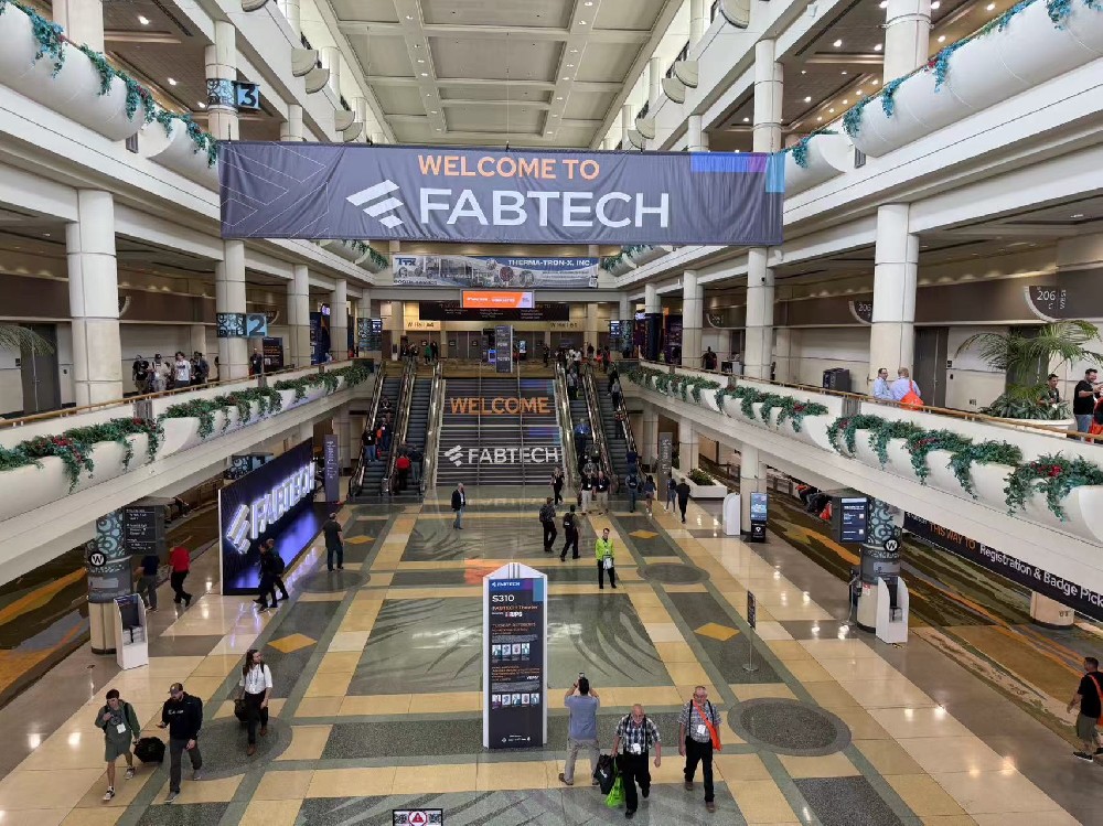 2024 FABTECH展會(huì)：迅準(zhǔn)能伺服壓力機(jī)領(lǐng)航全球制造業(yè)新紀(jì)元，奧蘭多共鑒科技盛宴！